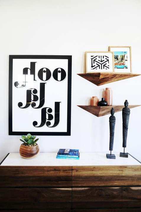 Sit-stand desks